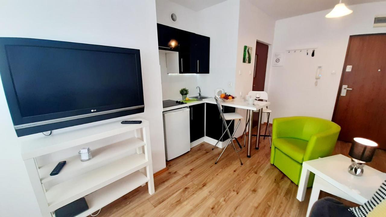 Apartament Z Balkonem I Bezplatnym Parkingiem Gdańsk Exteriör bild