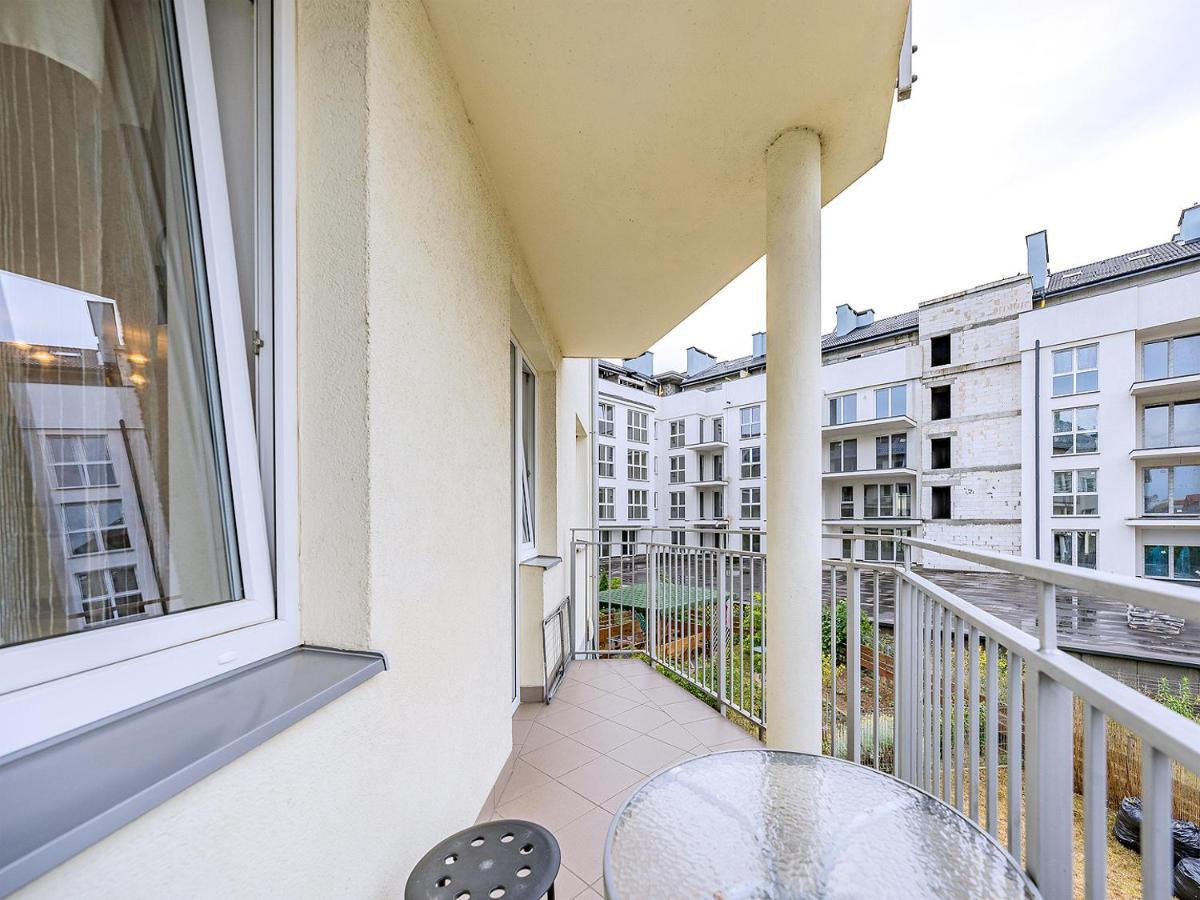 Apartament Z Balkonem I Bezplatnym Parkingiem Gdańsk Exteriör bild